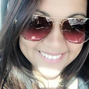 Meet your Posher, Noemi